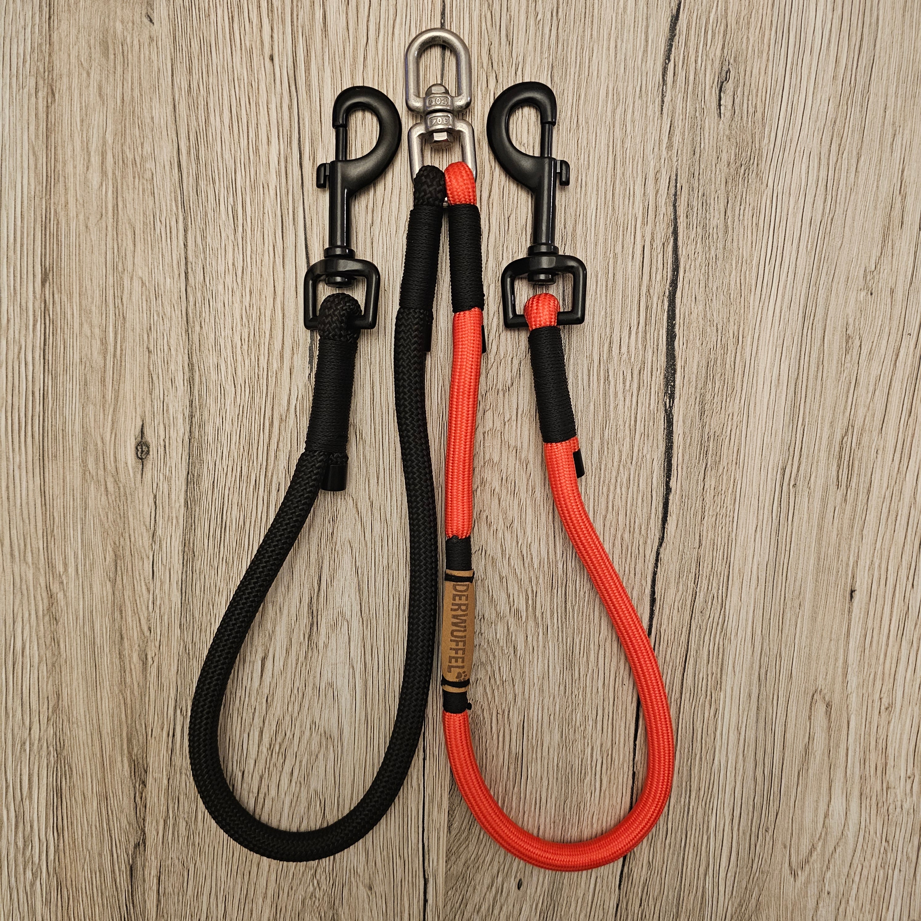 "Explore More" Doppelleine, Leinenadapter, Farbauswahl